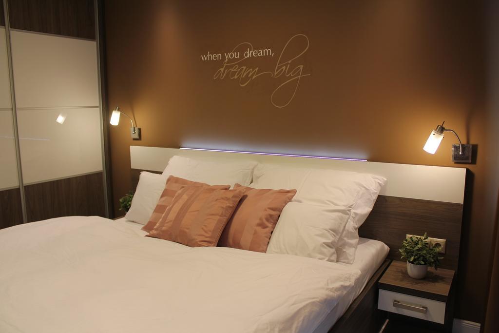 Olive Apartman Sárvár الغرفة الصورة